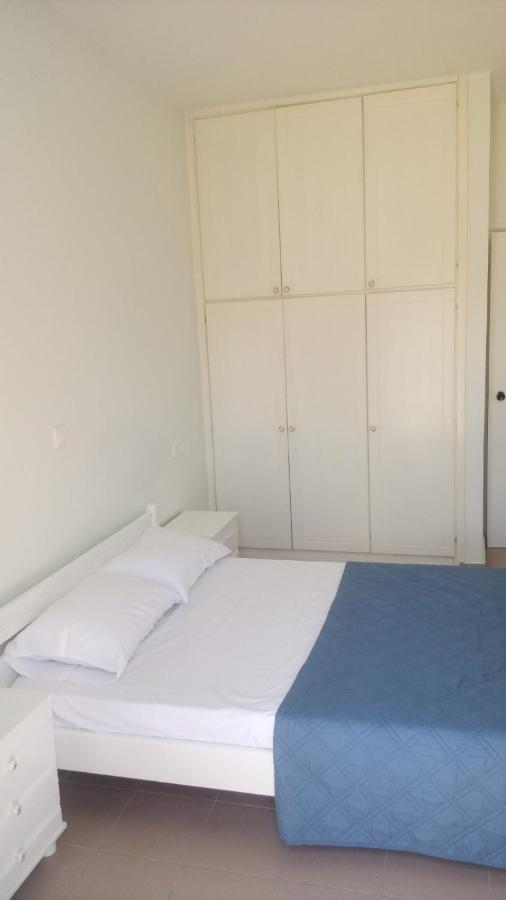 Phoeve Apt-Lovely 1-Br Rental Near The Beach Kalathas Exterior foto