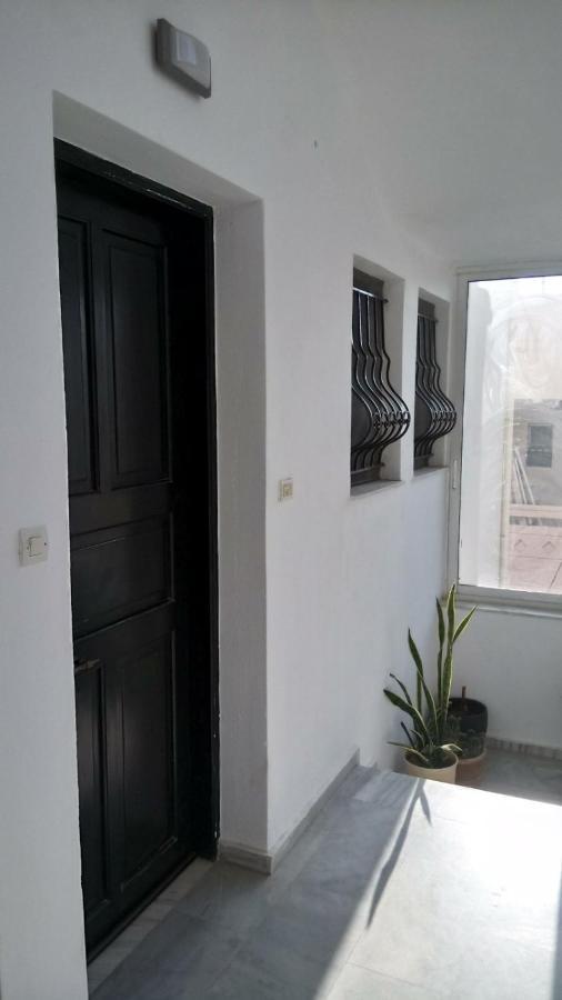 Phoeve Apt-Lovely 1-Br Rental Near The Beach Kalathas Exterior foto